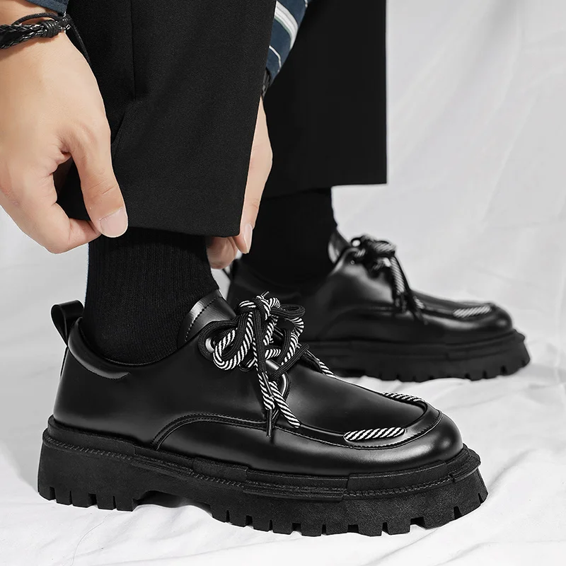 New Korean-style niche double-laced small leather shoes, fashionable and trendy leather shoes
New Korean-style niche double-laced small leather shoes, fashionable and trendy leather shoes