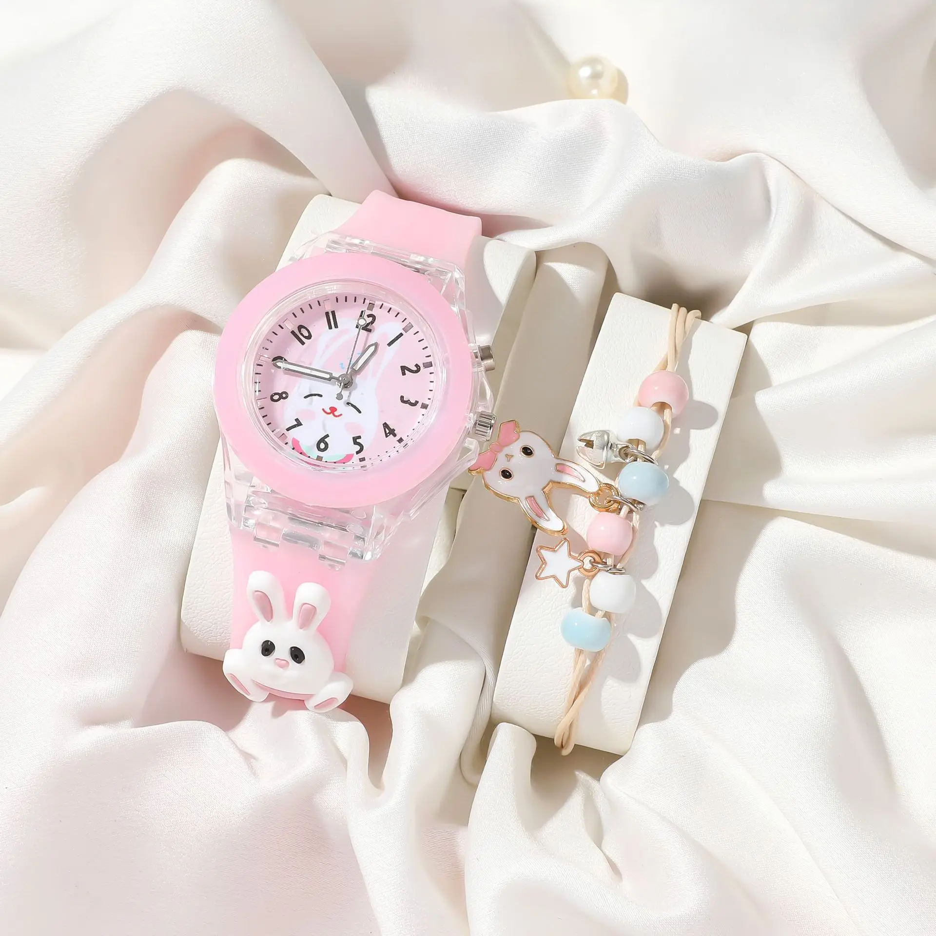 1pc Kids Fashion New Glow in The Dark Silicone Quartz Watch + Bunny Bead Bracelet Set Children Birthday Gift
1pc Kids Fashion New Glow in The Dark Silicone Quartz Watch + Bunny Bead Bracelet Set Children Birthday Gift