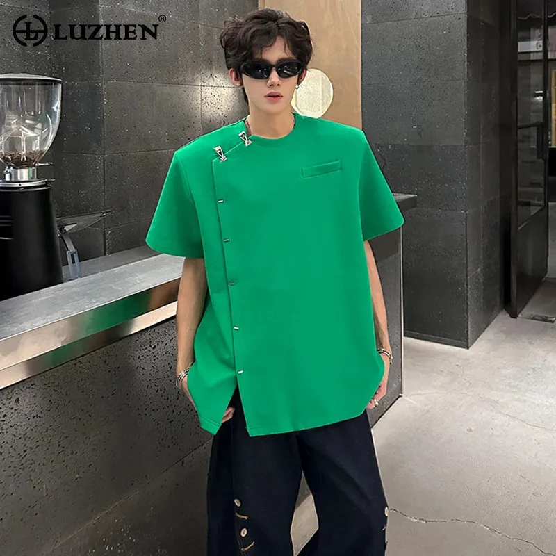 LUZHEN Trendy Metal Buckle Asymmetric Placket Shoulder Pad Short Sleeve Shirt Men's 2025 Summer Solid Color Handsome Tops JY2030
LUZHEN Trendy Metal Buckle Asymmetric Placket Shoulder Pad Short Sleeve Shirt Men's 2025 Summer Solid Color Handsome Tops JY2030