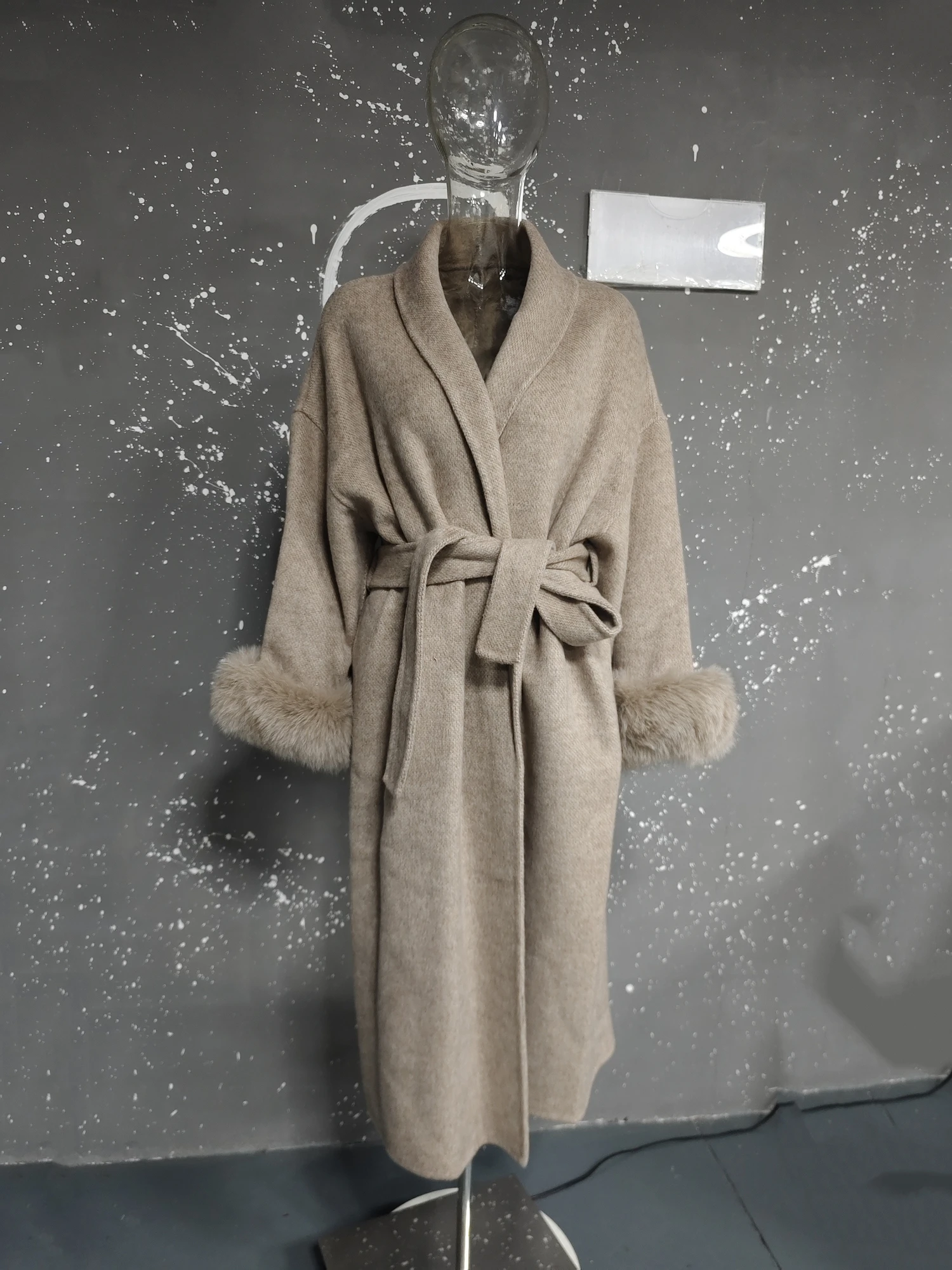 UCXQ Elegant OL Office Lady Overcoats Fur Patchwork Long Sleeve Woolen Coat Beautiful Women's Clothing Jacket Autumn 2025 Winter 53 S49a1d64426a04a4ab65b161237ef52e4n