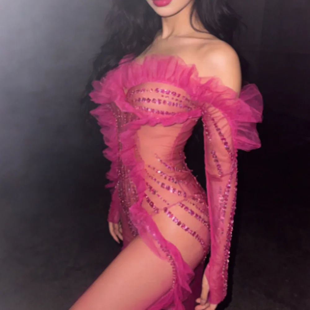 Sexy mesh see through ruffles nightclub party jumpsuits women rhinestone rompers pole dance bodysuit DJ showgirl festival outfit
Sexy mesh see through ruffles nightclub party jumpsuits women rhinestone rompers pole dance bodysuit DJ showgirl festival outfit