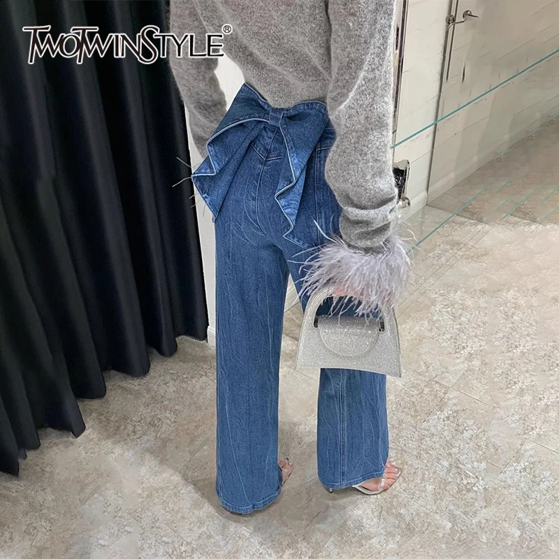 Женские джинсы с бантом TWOTWINSTYLE, Свободные повседневные широкие брюки составного кроя с высокой талией, на молнии
Женские джинсы с бантом TWOTWINSTYLE, Свободные повседневные широкие брюки составного кроя с высокой талией, на молнии