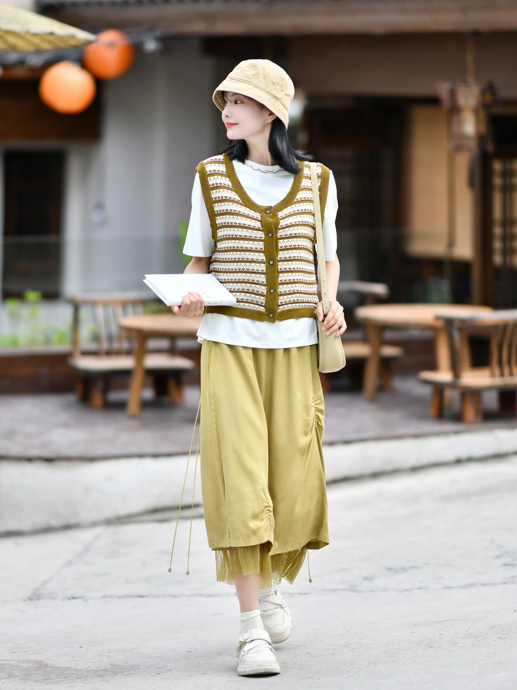 Casual Elastic Waist Dstring Hip Covering Versatile Skirt Summer 2025 New Women's Faion Polyester Fiber Print Skirt
Casual Elastic Waist Dstring Hip Covering Versatile Skirt Summer 2025 New Women's Faion Polyester Fiber Print Skirt