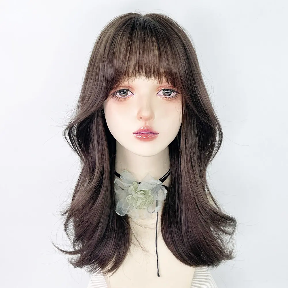 Water dance collarbone hair wig French ironing round face age-reducing medium and short hair women's Internet celebrity temperam
Water dance collarbone hair wig French ironing round face age-reducing medium and short hair women's Internet celebrity temperam