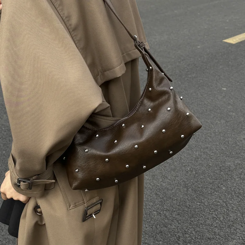 2025 Spacious Tote Bag, Versatile Underarm Purse for Women, Daily Commuter Shoulder, Minimalist Day-to-Night Crossbody
2025 Spacious Tote Bag, Versatile Underarm Purse for Women, Daily Commuter Shoulder, Minimalist Day-to-Night Crossbody