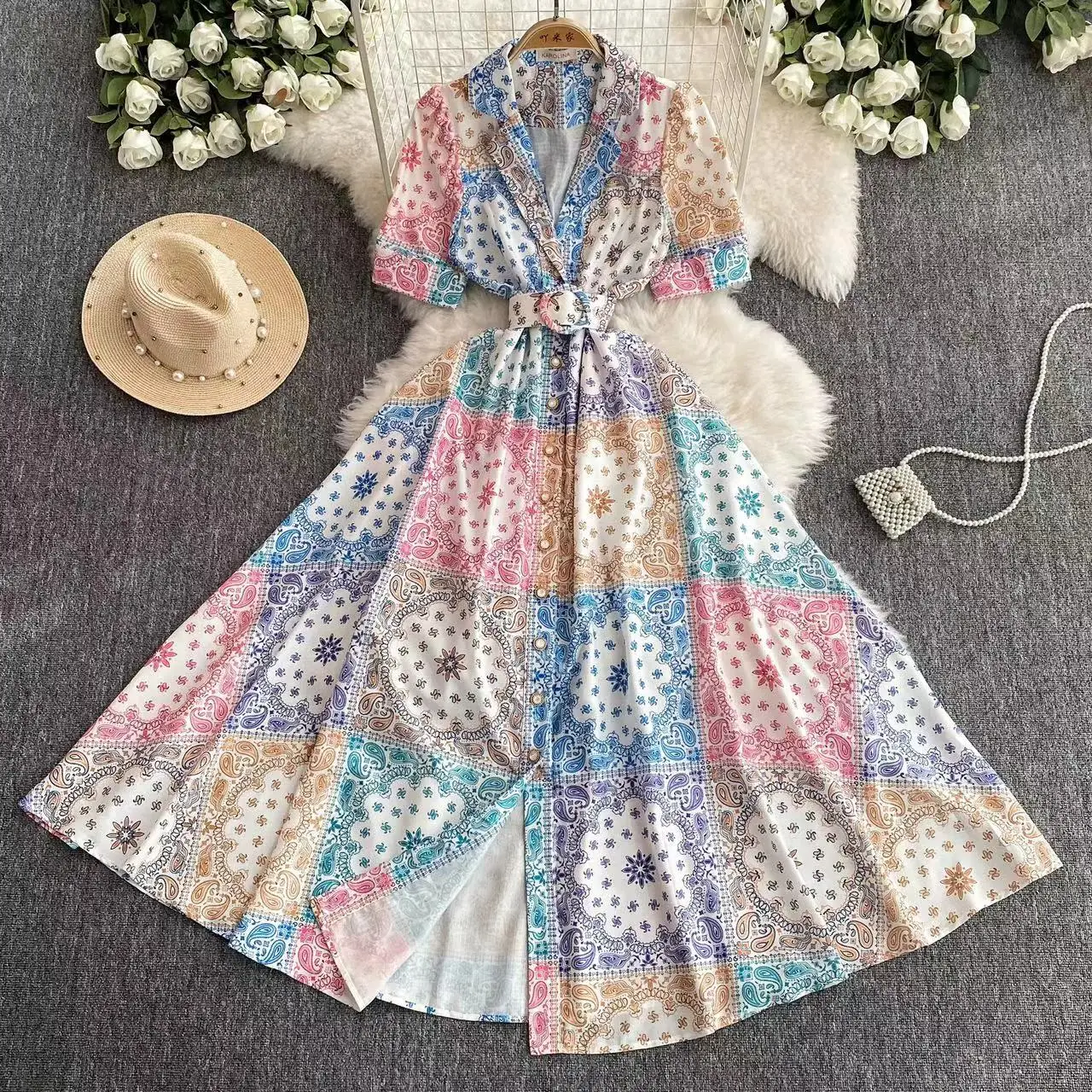 Vacation Style Notched Collar Temperament Dress For Women 2024 Summer New Niche Design Print A-Line Casual Long Skirt With Belt
Vacation Style Notched Collar Temperament Dress For Women 2024 Summer New Niche Design Print A-Line Casual Long Skirt With Belt