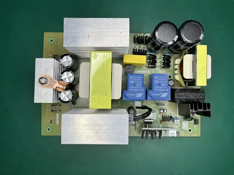 High Power Driver Electro-absorption Motherboard Loose Parts Kit DIY Loose Parts with LED Frequency Display EE55B 12v 1600WHot s
High Power Driver Electro-absorption Motherboard Loose Parts Kit DIY Loose Parts with LED Frequency Display EE55B 12v 1600WHot s