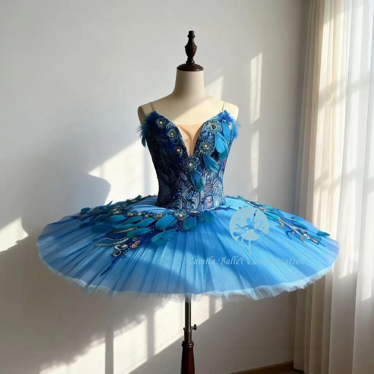 Ballet TUTU Skirt Blue Bird Variation Feather Competition Costume Adult Top Ballerina Costume Girls 2026 High End
Ballet TUTU Skirt Blue Bird Variation Feather Competition Costume Adult Top Ballerina Costume Girls 2026 High End