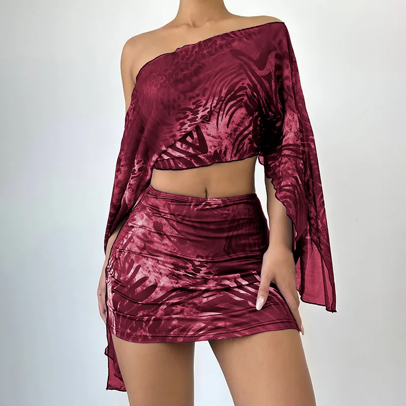 Summer Animal Print Sexy 2 Piece Set Women Party Club Y2K Bodycon Long Sleeve Crop Top Mini Skirt Matching Sets Beach Vacation
Summer Animal Print Sexy 2 Piece Set Women Party Club Y2K Bodycon Long Sleeve Crop Top Mini Skirt Matching Sets Beach Vacation