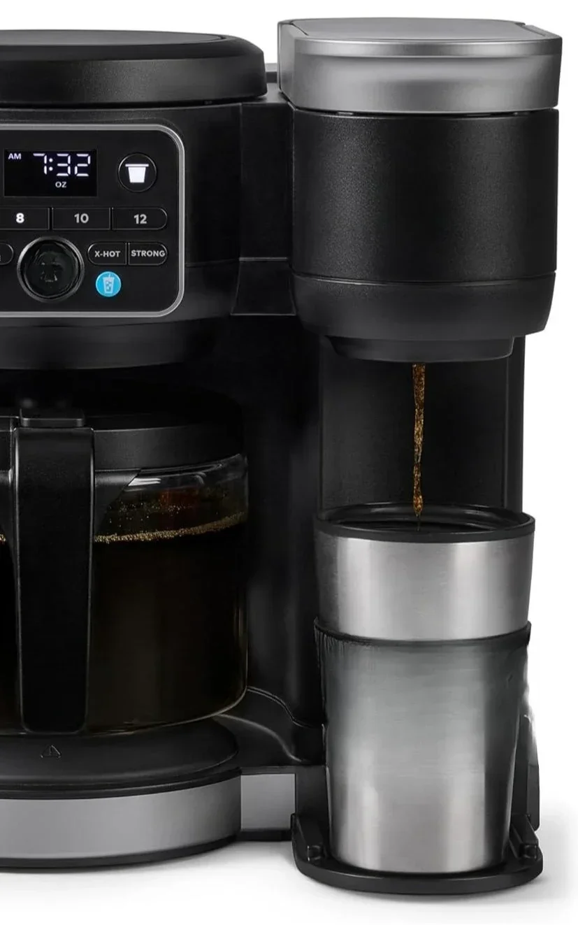 Hot & Iced Single Serve & Carafe Coffee Maker, MultiStream Technology, 72oz Reservoir (Gen 2) 
Hot & Iced Single Serve & Carafe Coffee Maker, MultiStream Technology, 72oz Reservoir (Gen 2)