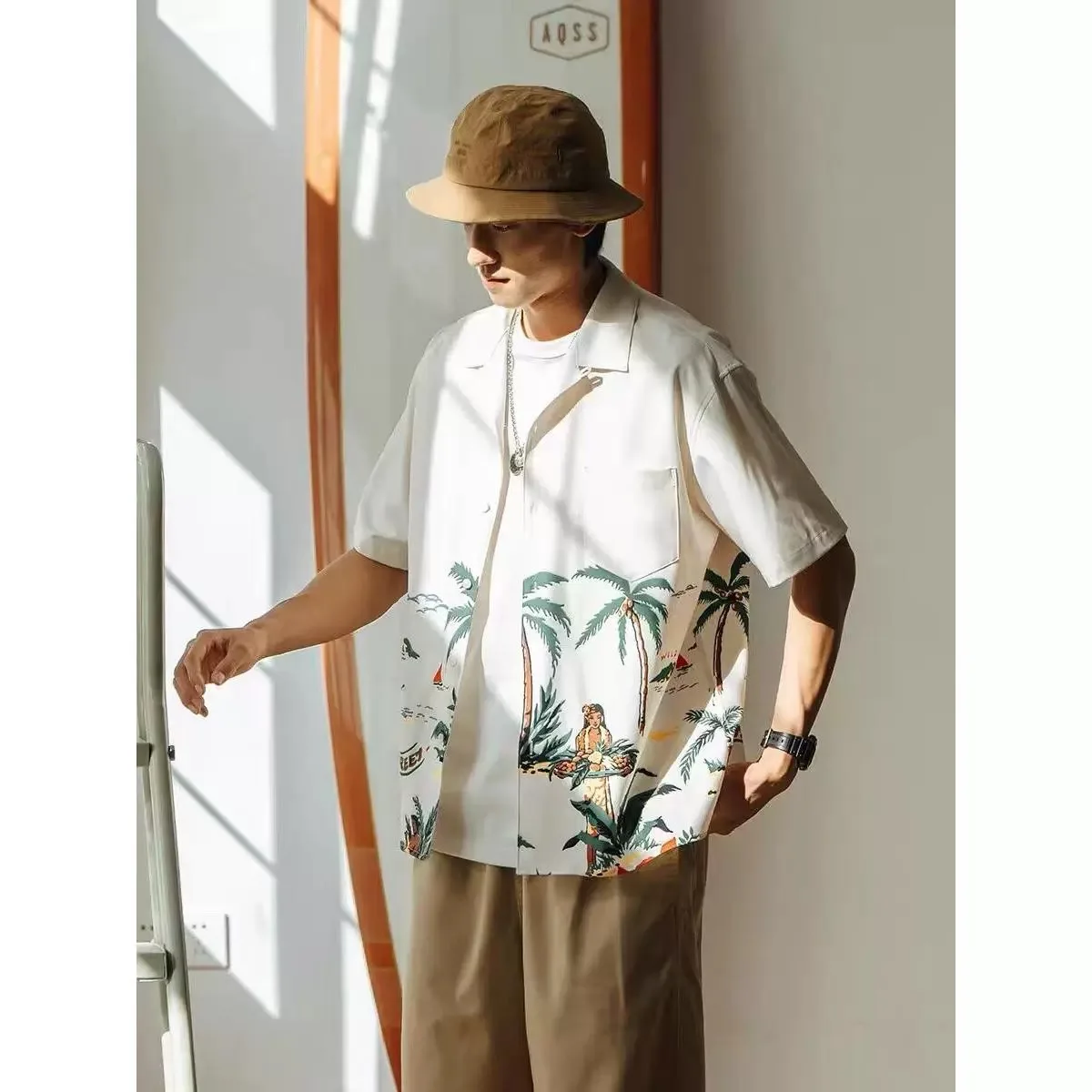 American printed beach shirt men short sleeve summer new Cuban neckline ice silk shirt trend loose beach holiday vacation cloth
American printed beach shirt men short sleeve summer new Cuban neckline ice silk shirt trend loose beach holiday vacation cloth