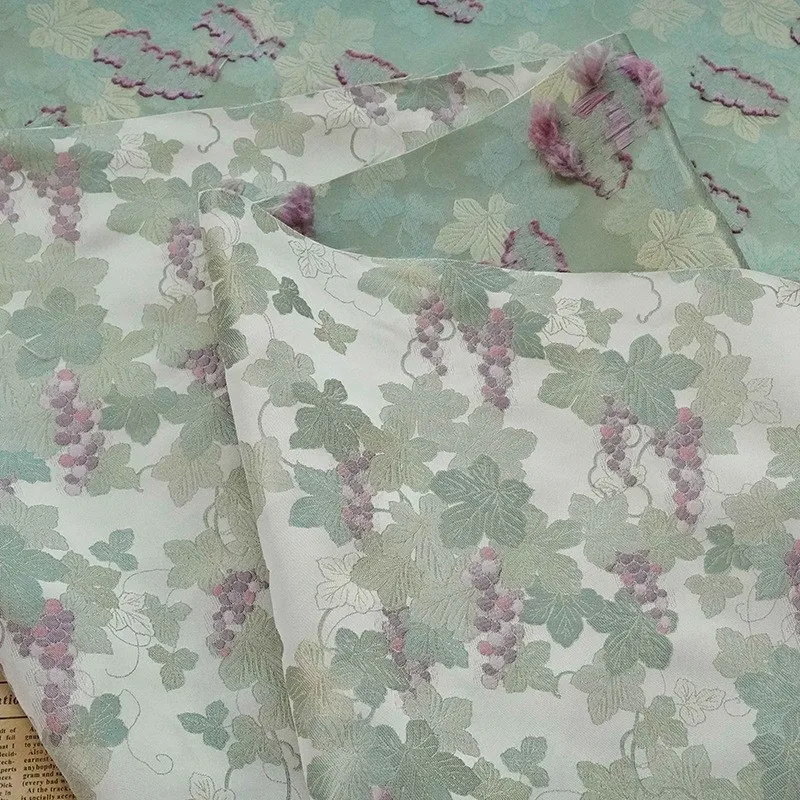 New national style grapevine yarn-dyed dress cloth waistcoat jacquard crossbody bag artistic fabric
New national style grapevine yarn-dyed dress cloth waistcoat jacquard crossbody bag artistic fabric