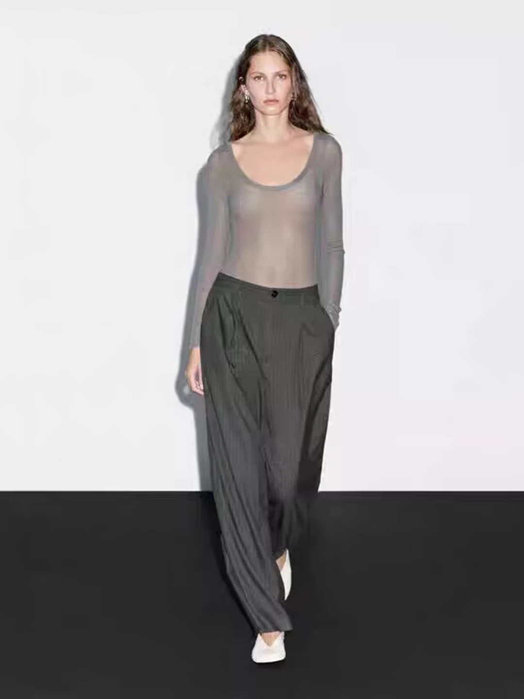 Simple High nce Sensation mid Waist Office Slimming Dry OL Commuting Fine Striped Wide Leg Pants Women's Faion
Simple High nce Sensation mid Waist Office Slimming Dry OL Commuting Fine Striped Wide Leg Pants Women's Faion