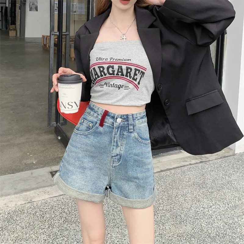 Womens Summer Casual High Waist Cololock Pocket Rolled Hem Denim Shorts Loose A Line Hot Pants
Womens Summer Casual High Waist Cololock Pocket Rolled Hem Denim Shorts Loose A Line Hot Pants