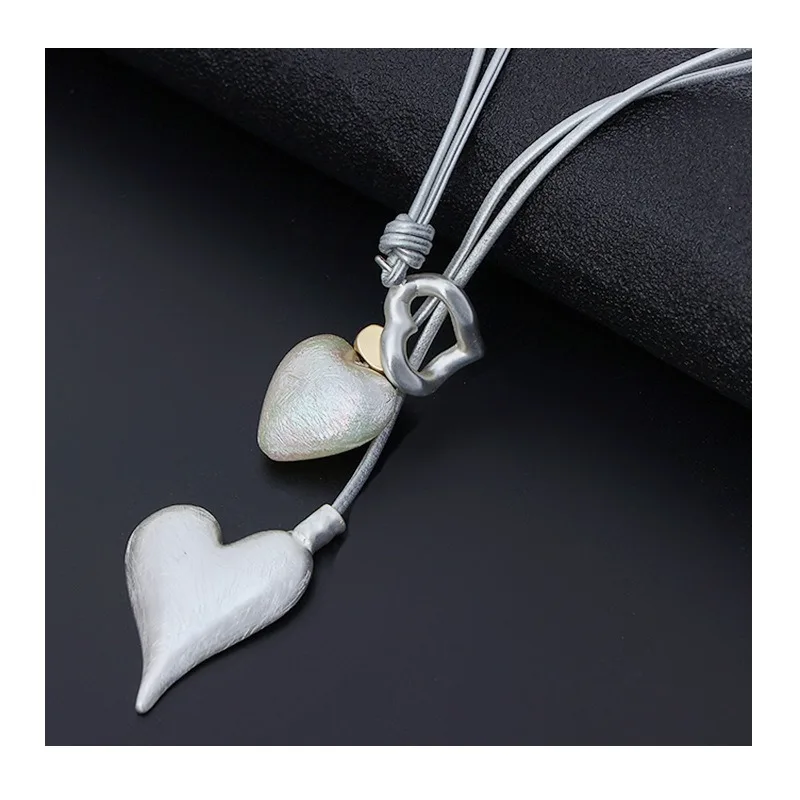 Long Chain Sweater Chain Fashion Jewelry Love Pearl Necklace Vintage Simple Ladies Necklace
Long Chain Sweater Chain Fashion Jewelry Love Pearl Necklace Vintage Simple Ladies Necklace