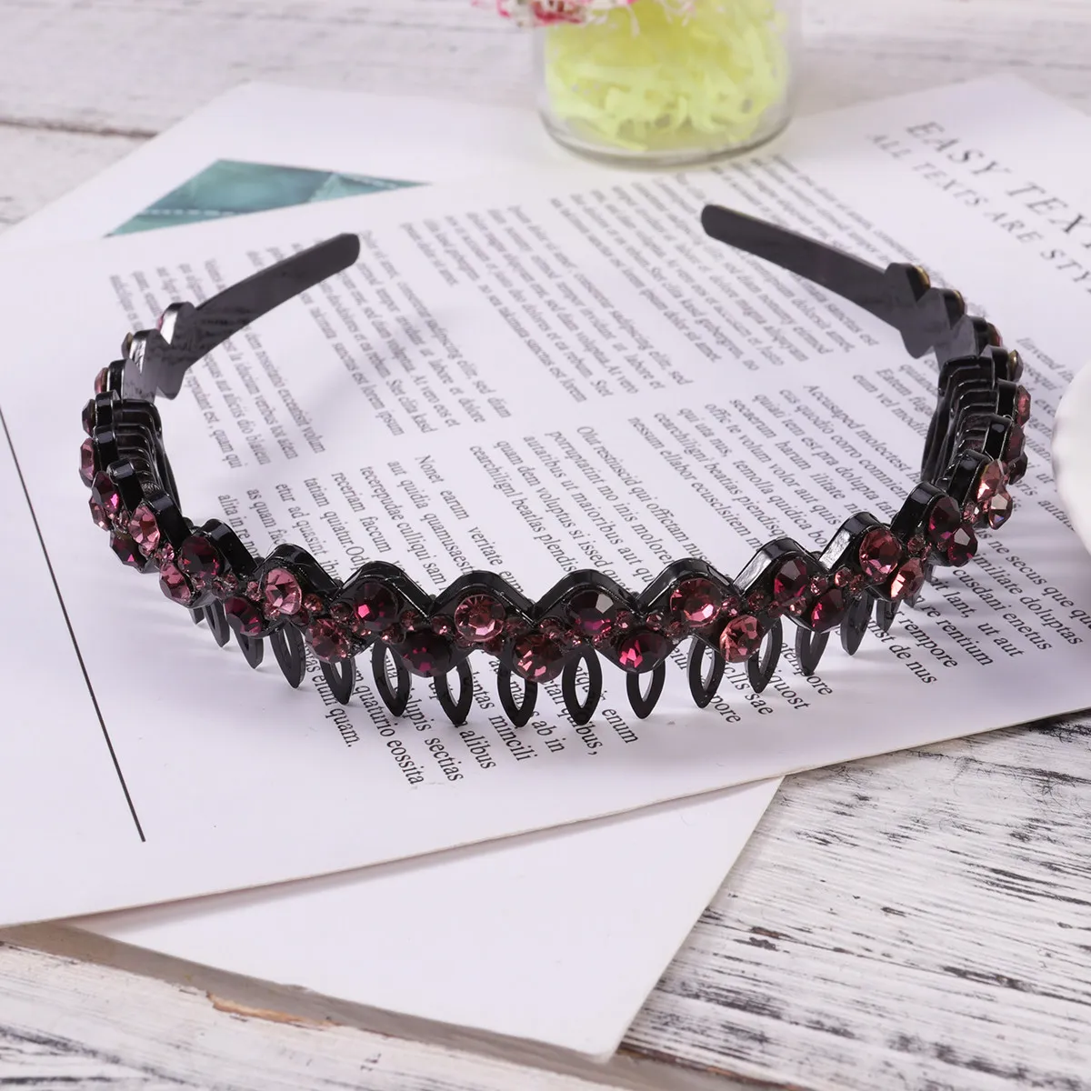 Diamond Studded Wave Acrylic Headband for Women Comfortable Lightweight Hair Hoop Festival Party Costume Accessory Photo Shoot
Diamond Studded Wave Acrylic Headband for Women Comfortable Lightweight Hair Hoop Festival Party Costume Accessory Photo Shoot