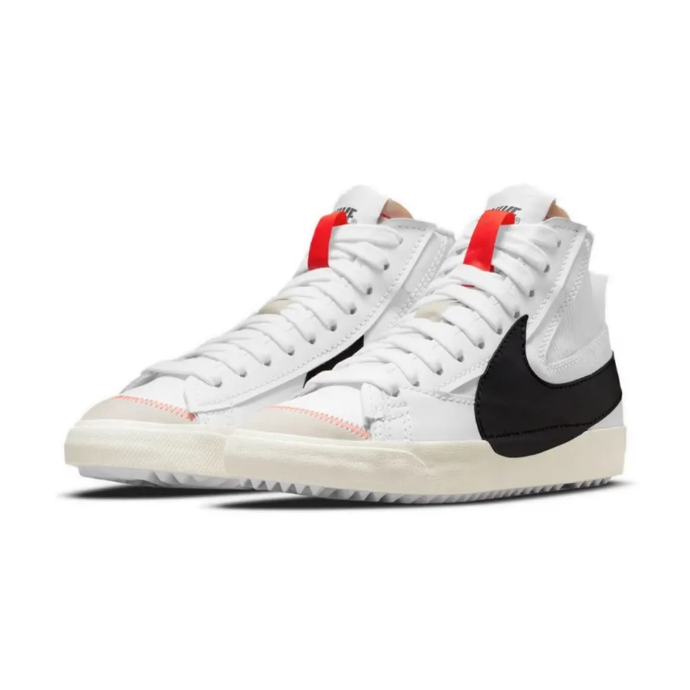 Кроссовки Nike Blazer унисекс, классический ретро-дизайн, прочные, удобные для повседневной носки, DD3111-100
Кроссовки Nike Blazer унисекс, классический ретро-дизайн, прочные, удобные для повседневной носки, DD3111-100