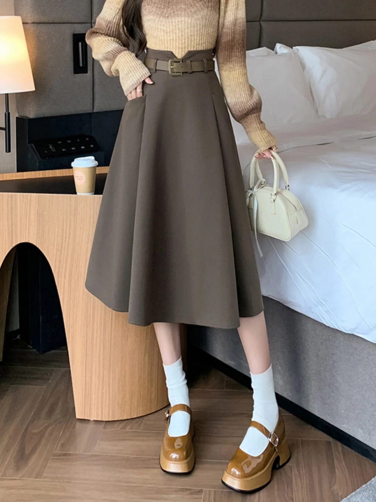 High Waist A-Line Skirt Women's Autumn Winter New Style Small Size Midi Length Slimming Hip Covering Woolen Skirt
High Waist A-Line Skirt Women's Autumn Winter New Style Small Size Midi Length Slimming Hip Covering Woolen Skirt