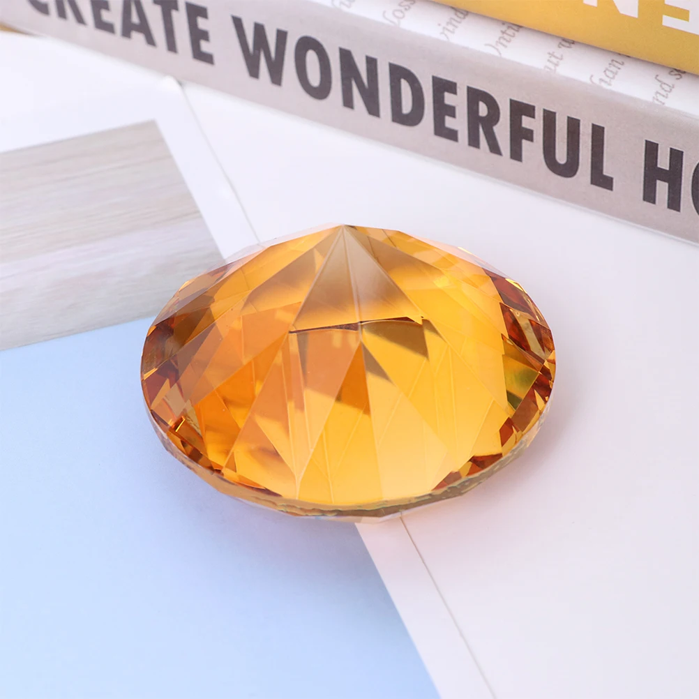 40Mm Fake Diamond Crystal Craft Brilliant Decor Piece for Home Wedding Event Decorations Elegant Shining Accent
40Mm Fake Diamond Crystal Craft Brilliant Decor Piece for Home Wedding Event Decorations Elegant Shining Accent