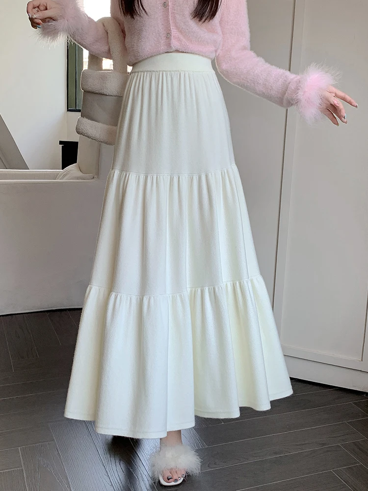 Fall Winter Sweater Skirt Women 2024 New High Waist A-Line Fashion Long Skirt Maxi Korean Fashion Solid Patchwork Knitted Skirt
Fall Winter Sweater Skirt Women 2024 New High Waist A-Line Fashion Long Skirt Maxi Korean Fashion Solid Patchwork Knitted Skirt