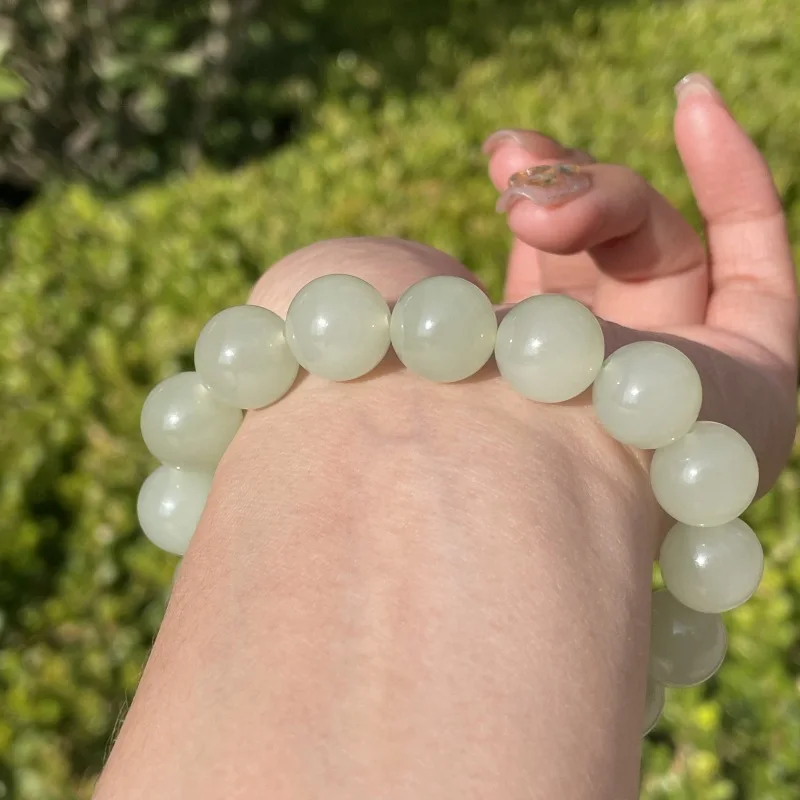Hetian Natural Bottom Lake Green Women'S Round Bead Jade Bracelet With Certificate
Hetian Natural Bottom Lake Green Women'S Round Bead Jade Bracelet With Certificate