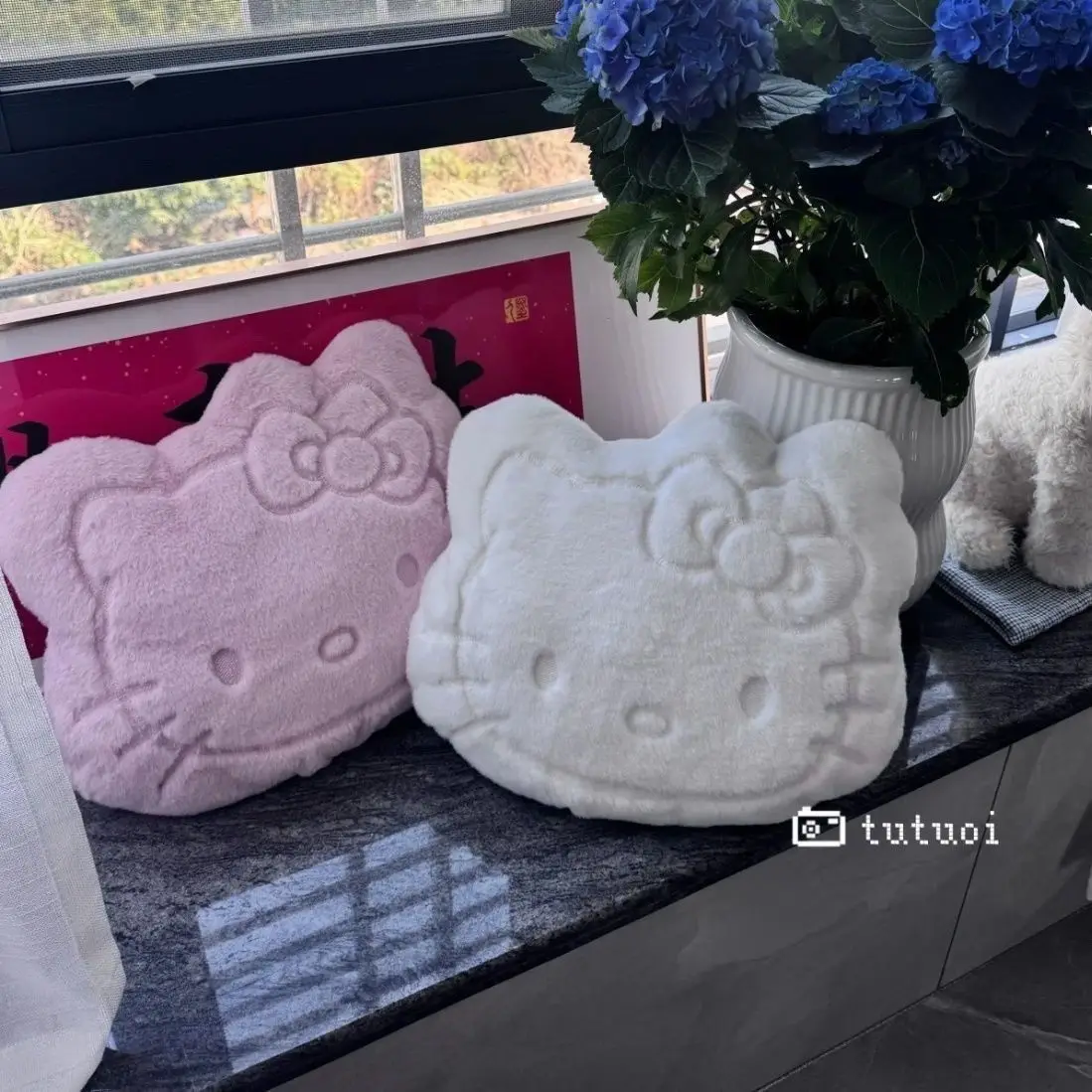 Anime Kawaii Hello Kitty New Plush Cute Pillow Bedside Cat Head Cushion Car Nap Sofa Pillow Birthday Gift Kt for Girls Toy Gifts
Anime Kawaii Hello Kitty New Plush Cute Pillow Bedside Cat Head Cushion Car Nap Sofa Pillow Birthday Gift Kt for Girls Toy Gifts