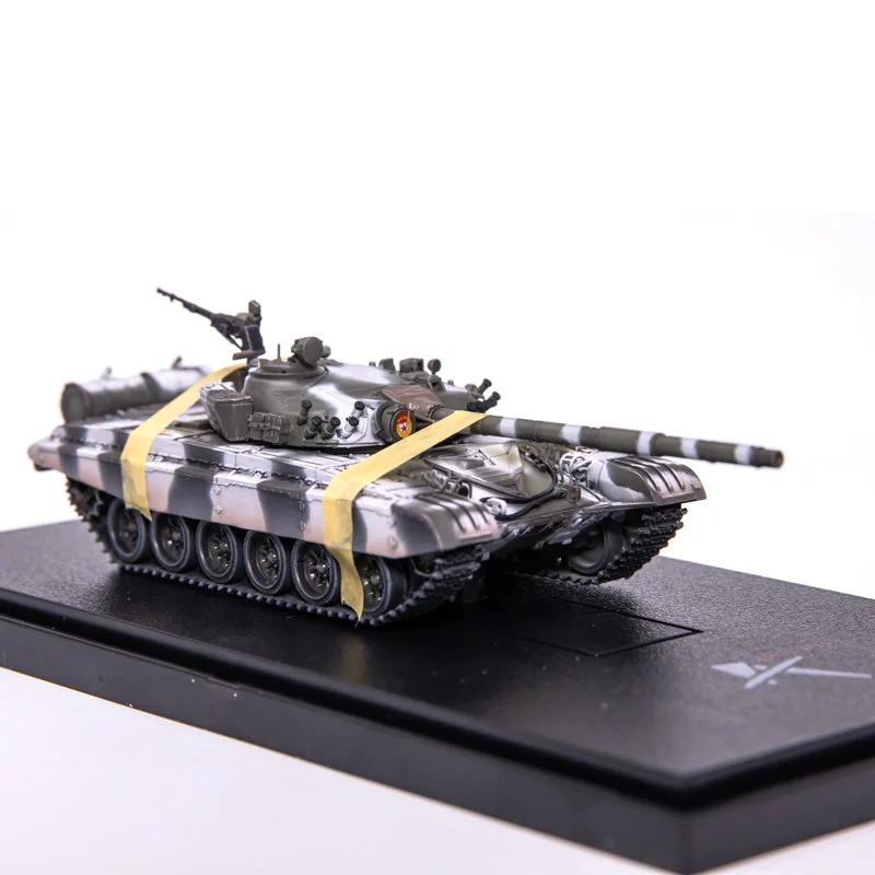 1: 72 AS Russian T-72A main battle tank close guard (snow camouflage) static finished model
1: 72 AS Russian T-72A main battle tank close guard (snow camouflage) static finished model