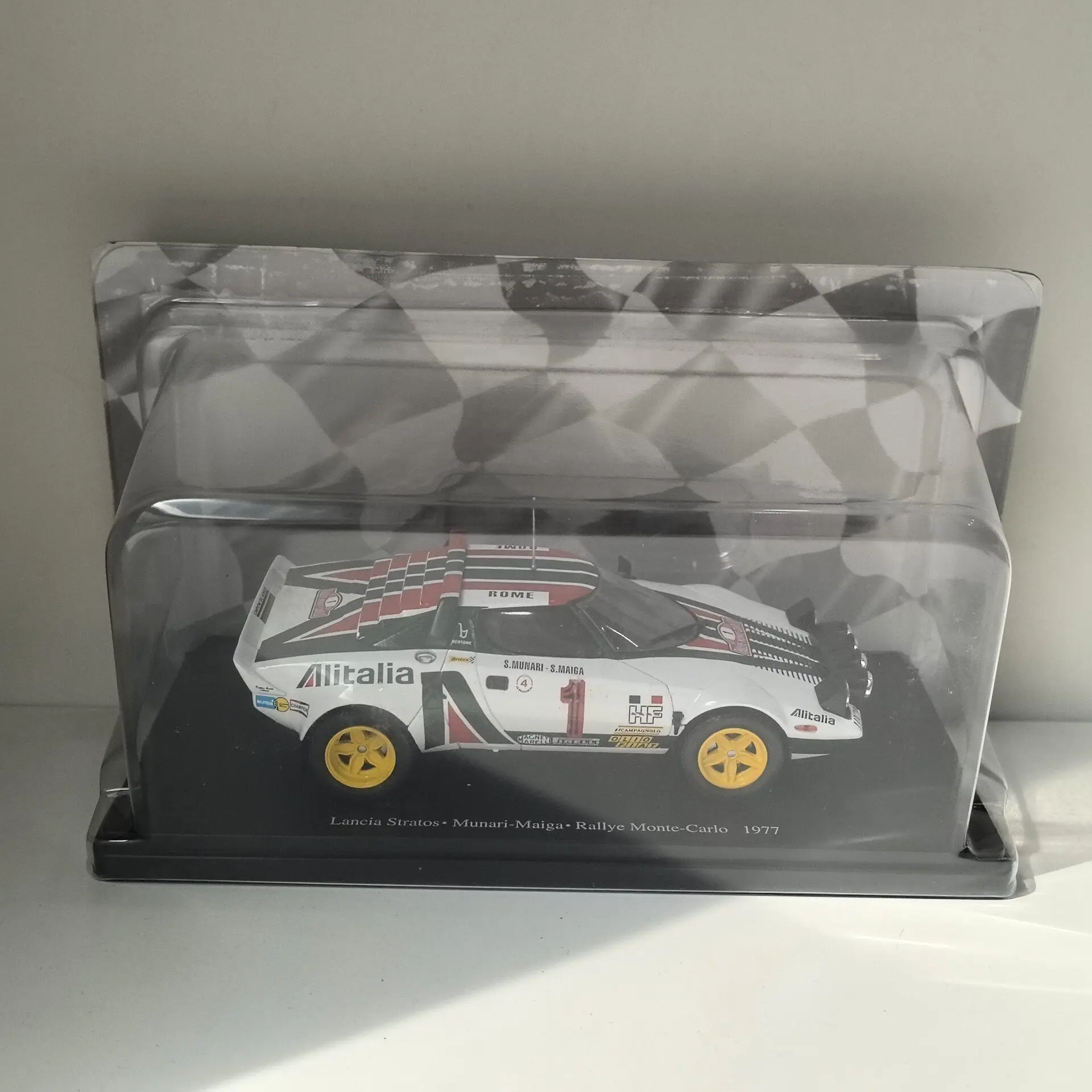 Diecast IXO 1/24 Scale LANCIA STRATAS # 1 1977 Racing 49 Alloy Car Model
Diecast IXO 1/24 Scale LANCIA STRATAS # 1 1977 Racing 49 Alloy Car Model