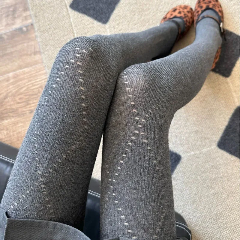 Autumn Winter Jacquard Knitted Pantyhose Retro Rhombic Basic Tights High Elastic Slim Stockings Warm Women's Thermal Leggings
Autumn Winter Jacquard Knitted Pantyhose Retro Rhombic Basic Tights High Elastic Slim Stockings Warm Women's Thermal Leggings