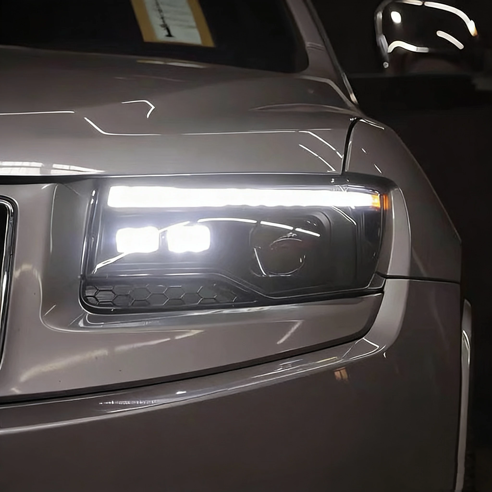 headlight assembly 6000K upgraded version Suitable fo 2014-2021 automotive LED
headlight assembly 6000K upgraded version Suitable fo 2014-2021 automotive LED