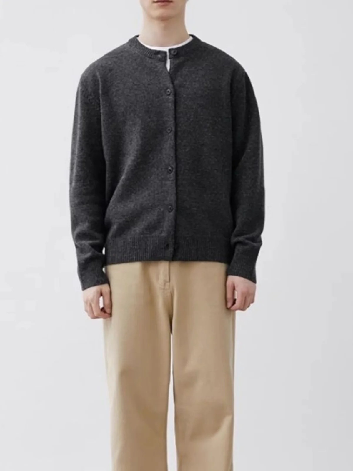 Loose Knitted Cardigan round Ne Base Layer Warmth Outerwear Spring Autumn New Sle Japanese Casual Lazy Faion Men's Sweater
Loose Knitted Cardigan round Ne Base Layer Warmth Outerwear Spring Autumn New Sle Japanese Casual Lazy Faion Men's Sweater