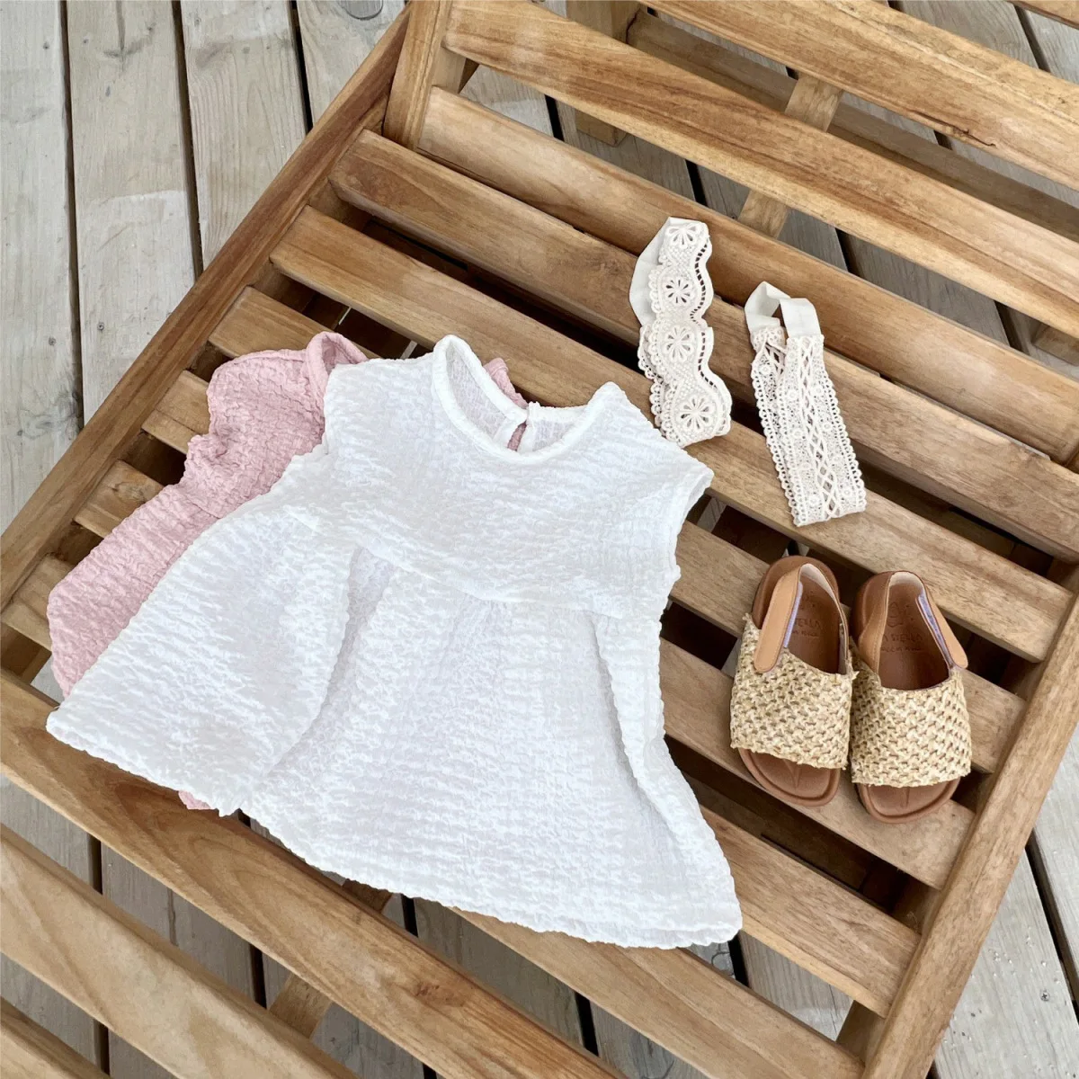 2025 Summer New Baby Girl Sleeveless Shirts Dress Solid Infant Loose Tops Toddler Girl Cotton Blouse Cute Baby Clothes
2025 Summer New Baby Girl Sleeveless Shirts Dress Solid Infant Loose Tops Toddler Girl Cotton Blouse Cute Baby Clothes