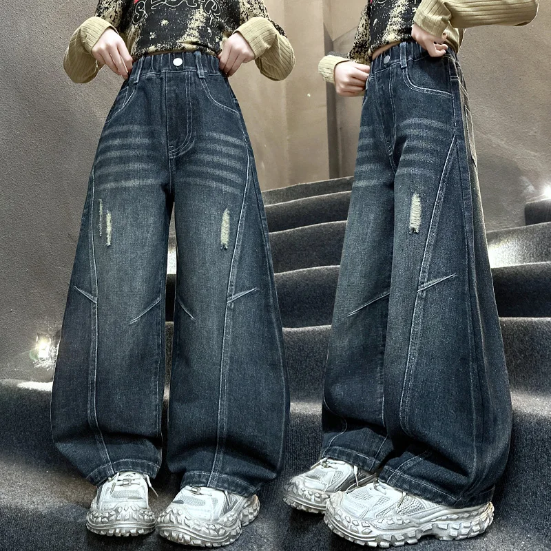 New Autumn Kids High Fashion Patchwork Carpenter Ripped Jeans for Tween Girl Relaxed Fit Curved Denim Pants Child Wide Trousers
New Autumn Kids High Fashion Patchwork Carpenter Ripped Jeans for Tween Girl Relaxed Fit Curved Denim Pants Child Wide Trousers