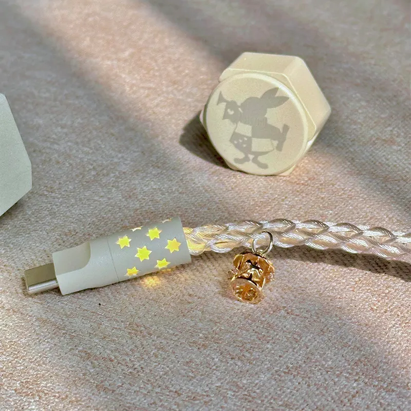 All-over Light-emitting Single-crystal Copper Aviation Connector Keyboard Cable D16
All-over Light-emitting Single-crystal Copper Aviation Connector Keyboard Cable D16