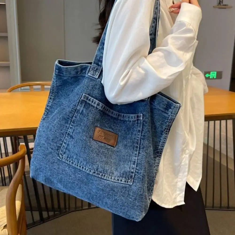 Washed Denim Underarm Bag Fashion Letter Design Large Capacity Shoulder Bag Buckle Tote Bag
Washed Denim Underarm Bag Fashion Letter Design Large Capacity Shoulder Bag Buckle Tote Bag