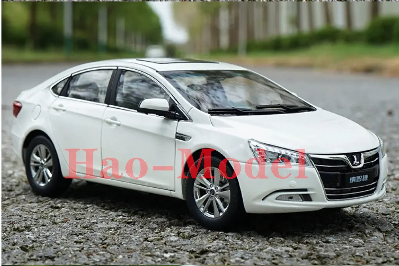 Коллекция моделей автомобилей LUXGEN S5 SUV, коллекционные металлические игрушки для мальчиков и девочек, подарки для детей, хобби, демонстрационные украшения, Белый/фиолетовый, 1/18
Коллекция моделей автомобилей LUXGEN S5 SUV, коллекционные металлические игрушки для мальчиков и девочек, подарки для детей, хобби, демонстрационные украшения, Белый/фиолетовый, 1/18