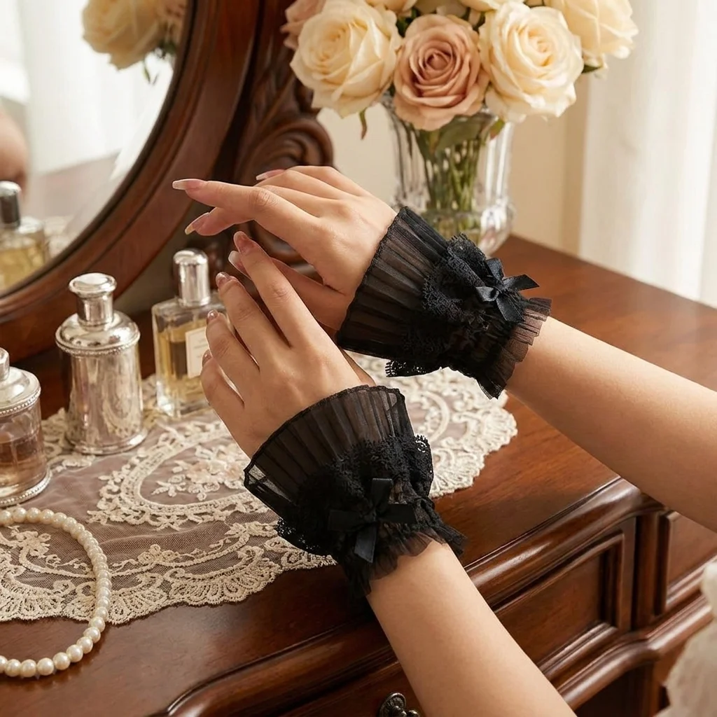 Fashion Victorian Detachable Sleeves Cuffs Comfortable Costume Accessory Lace Ruffled Wrist Detachable Soft Fake Sleeves Cuffs
Fashion Victorian Detachable Sleeves Cuffs Comfortable Costume Accessory Lace Ruffled Wrist Detachable Soft Fake Sleeves Cuffs