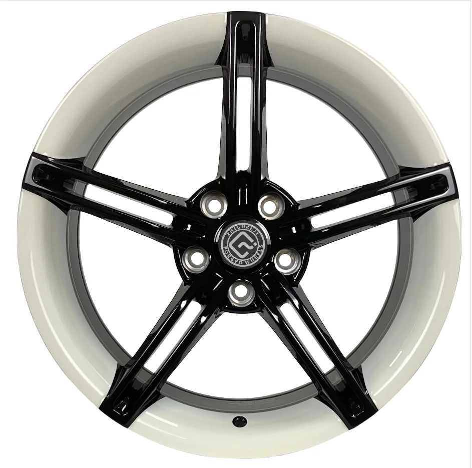 High end private customization 18x8.0in offset forged wheels, 5X114.3 PCD +30 offset bright black white passenger car rims
High end private customization 18x8.0in offset forged wheels, 5X114.3 PCD +30 offset bright black white passenger car rims