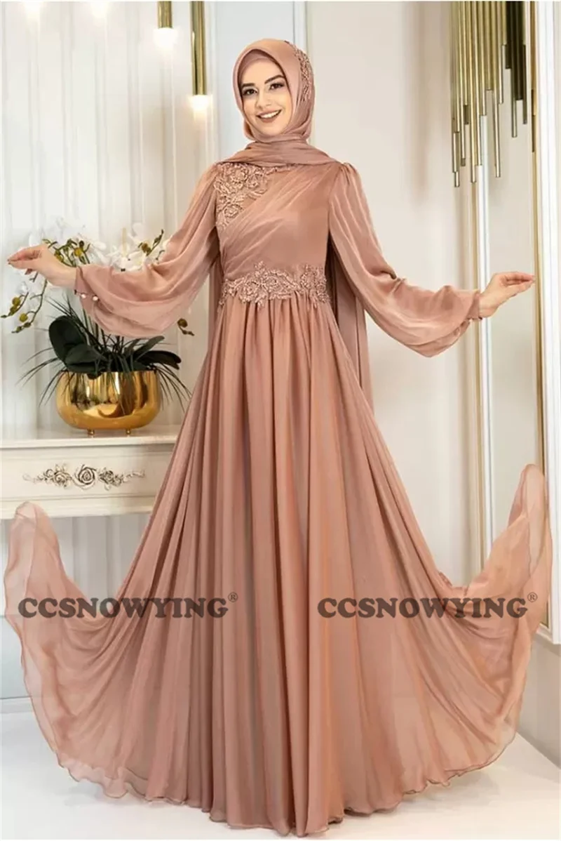 Chiffon Appliques Hijab Muslim Evening Dresses Long Sleeve High Neck Islamic Women Prom Formal Party Gowns A Line Robe De Soiree
Chiffon Appliques Hijab Muslim Evening Dresses Long Sleeve High Neck Islamic Women Prom Formal Party Gowns A Line Robe De Soiree