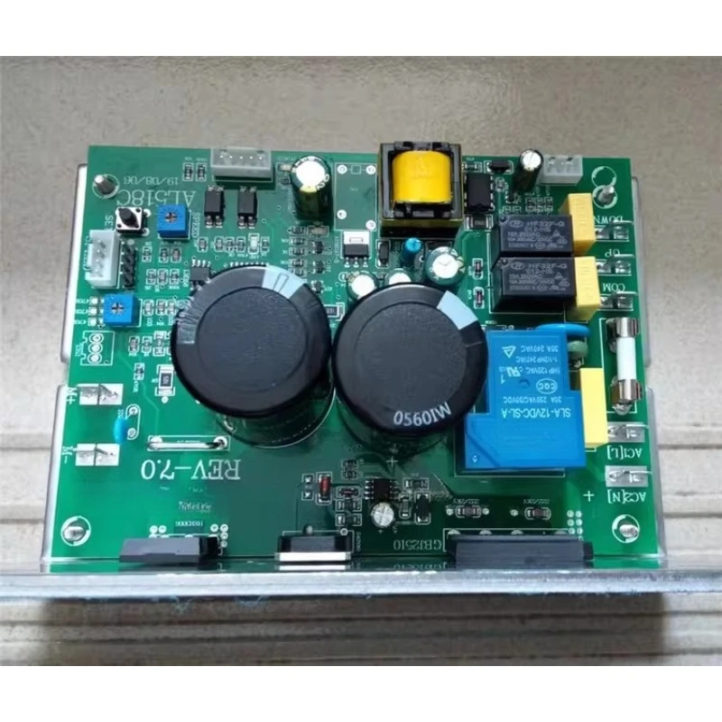 Applicable to Q7 MQ7 treadmill circuit board main board Q7 R550 R9 under control driver AL568AR
Applicable to Q7 MQ7 treadmill circuit board main board Q7 R550 R9 under control driver AL568AR