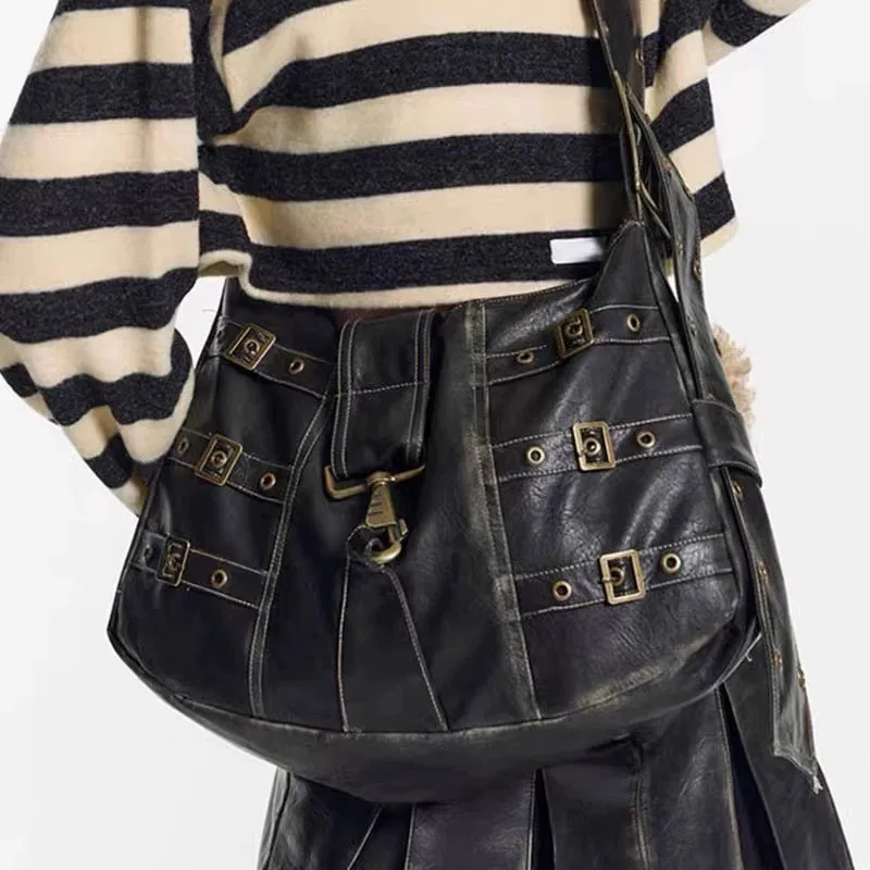 American Retro Punk Pu Leather Handbag Metal Button Shoulder Bags Tote Woman Bag Large Capacity Commuting Storage Bag Purse
American Retro Punk Pu Leather Handbag Metal Button Shoulder Bags Tote Woman Bag Large Capacity Commuting Storage Bag Purse