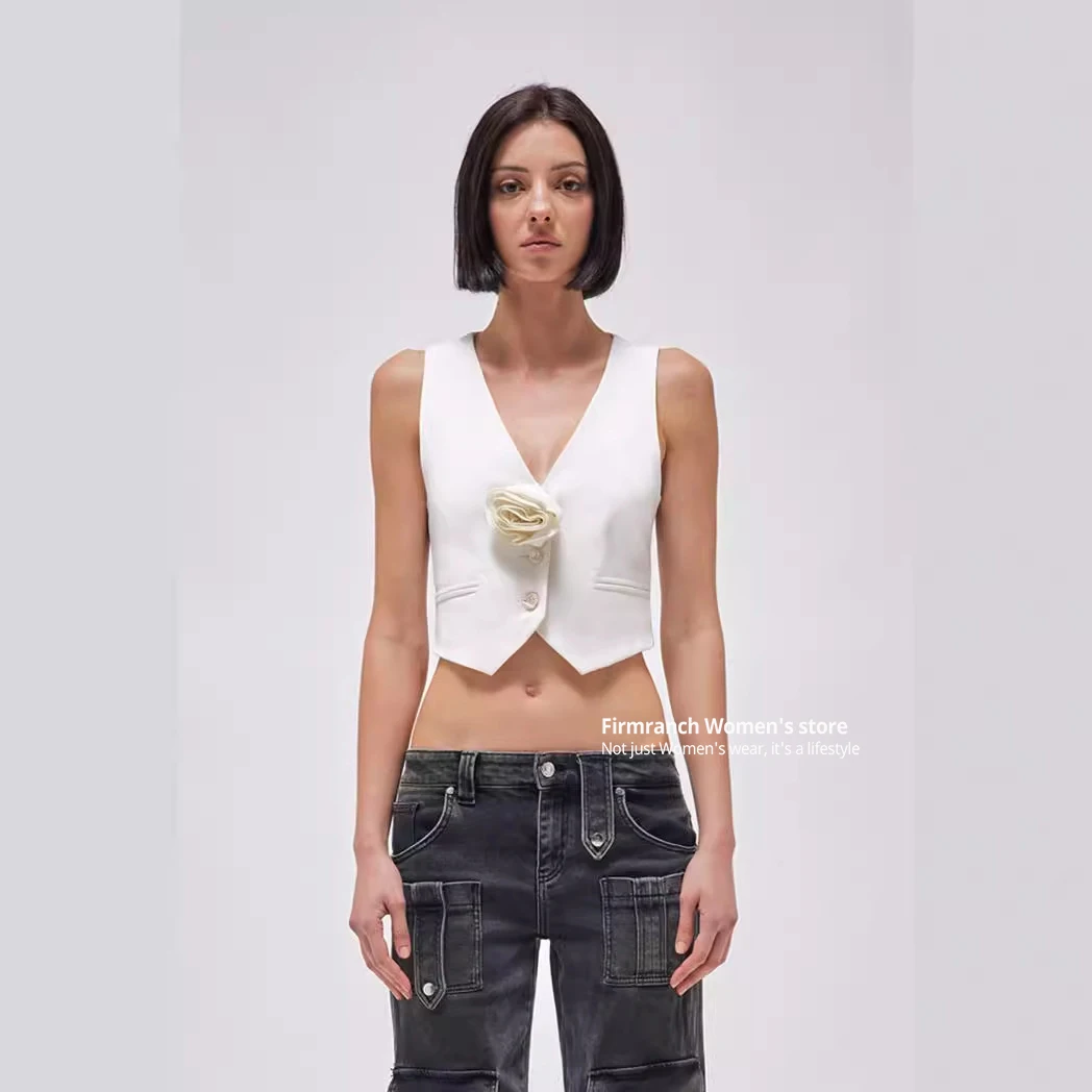 Firmranch New Summer Italian Vintage Waistcoat For Women Solid Rose Decor Elegant Short Saist Slim-fit Vest Sleeveless Crop Top
Firmranch New Summer Italian Vintage Waistcoat For Women Solid Rose Decor Elegant Short Saist Slim-fit Vest Sleeveless Crop Top