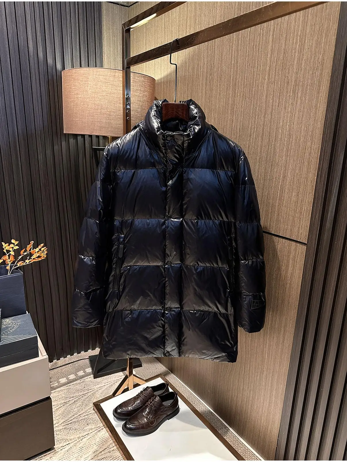 Classic Reissue High-ine Proc Men's Winter Jaet Removable Fur Hat Warm Mid-Length down Coat Faion Urban Sle
Classic Reissue High-ine Proc Men's Winter Jaet Removable Fur Hat Warm Mid-Length down Coat Faion Urban Sle