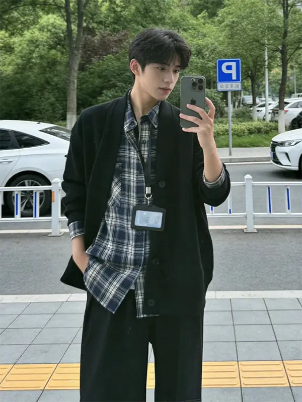 Korean College Sle V-Ne Sweatirt Men's Early Spring Layering Lazy Sle Long Sve CleanFit Jaet Spring Casual Wear
Korean College Sle V-Ne Sweatirt Men's Early Spring Layering Lazy Sle Long Sve CleanFit Jaet Spring Casual Wear