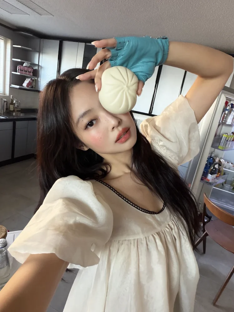 Jennie Summer New Heavy Embroidery Apricot Cute Sweet Bubble Sleeve Short Sleeve Dress Chinese Style Women's Fashion Dress
Jennie Summer New Heavy Embroidery Apricot Cute Sweet Bubble Sleeve Short Sleeve Dress Chinese Style Women's Fashion Dress