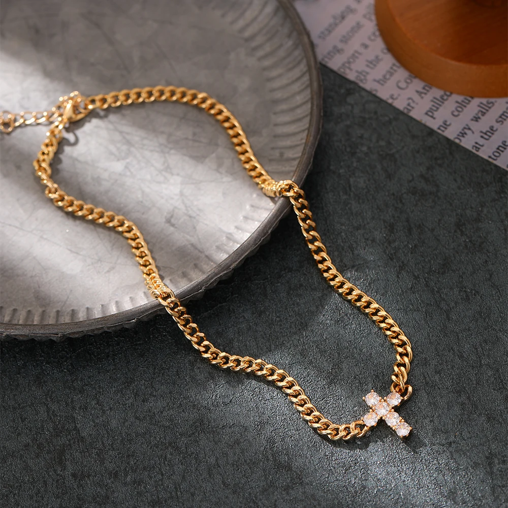 Elegant Women's Cross Pendant Necklace with Zircon Stone Iron Chain Fashion Jewelry for Party Anniversary Vacation Shopping Gift
Elegant Women's Cross Pendant Necklace with Zircon Stone Iron Chain Fashion Jewelry for Party Anniversary Vacation Shopping Gift