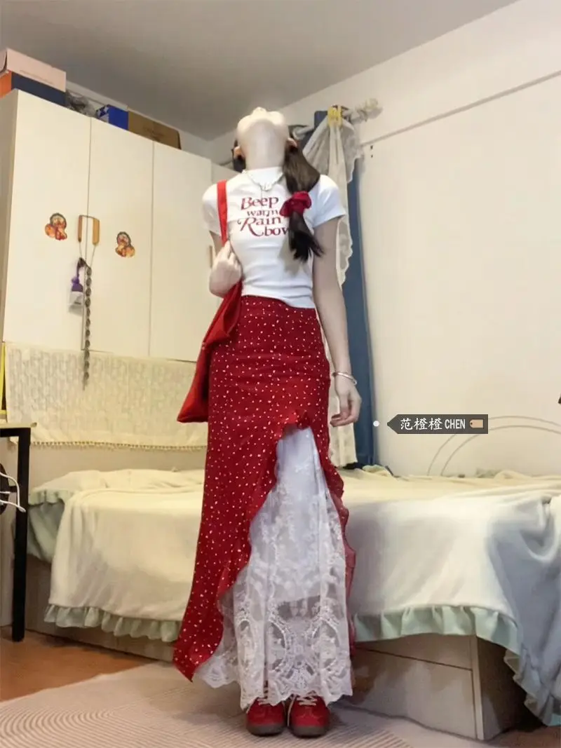 2 Piece Sets Womens Outfits Korean High-end Designed Letter Printed White Short-sleeved T-shirt Top+red Floral Irregular Skirt
2 Piece Sets Womens Outfits Korean High-end Designed Letter Printed White Short-sleeved T-shirt Top+red Floral Irregular Skirt