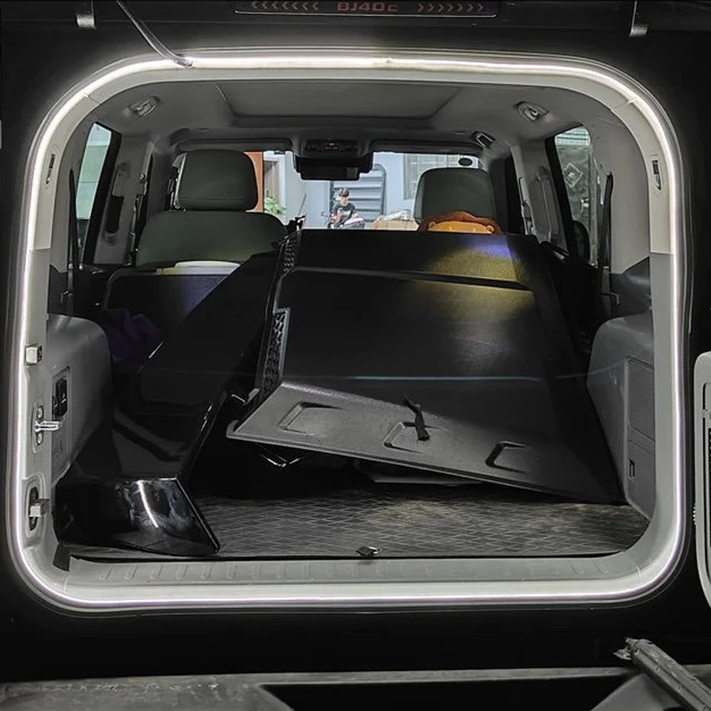 Для 24-го поколения Beijing BJ40: Новая специализированная подсветка багажника, модифицированное освещение багажника, декоративные аксессуары BJ40c
Для 24-го поколения Beijing BJ40: Новая специализированная подсветка багажника, модифицированное освещение багажника, декоративные аксессуары BJ40c