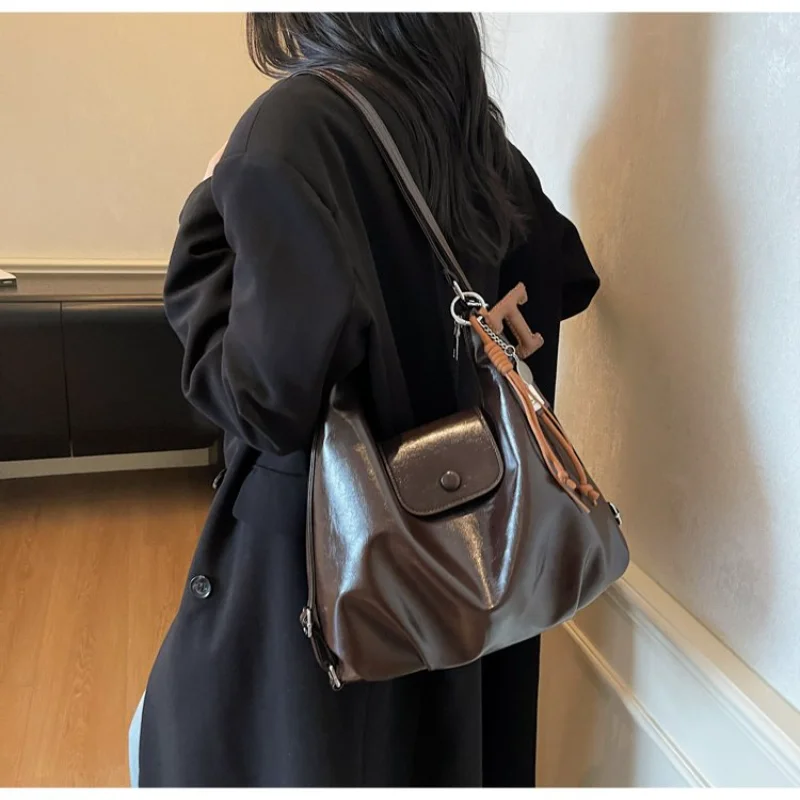 Women's Casual Hobo Shoulder Bag with Front Pocket Spacious for Daily Office, Streetwear, Weekend Travel & Errands Bag for Women
Women's Casual Hobo Shoulder Bag with Front Pocket Spacious for Daily Office, Streetwear, Weekend Travel & Errands Bag for Women