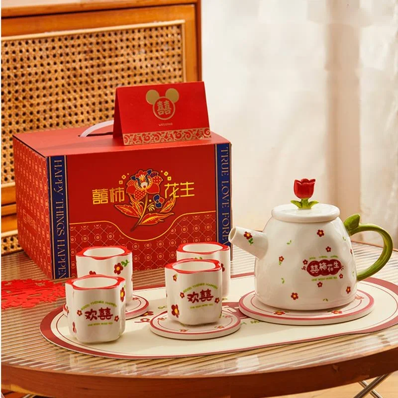 Creative Chinese Wedding Gift Tea Cup High Appearance Level Afternoon Tea Coffee Cup Set Home Ceramic Teapot
Creative Chinese Wedding Gift Tea Cup High Appearance Level Afternoon Tea Coffee Cup Set Home Ceramic Teapot